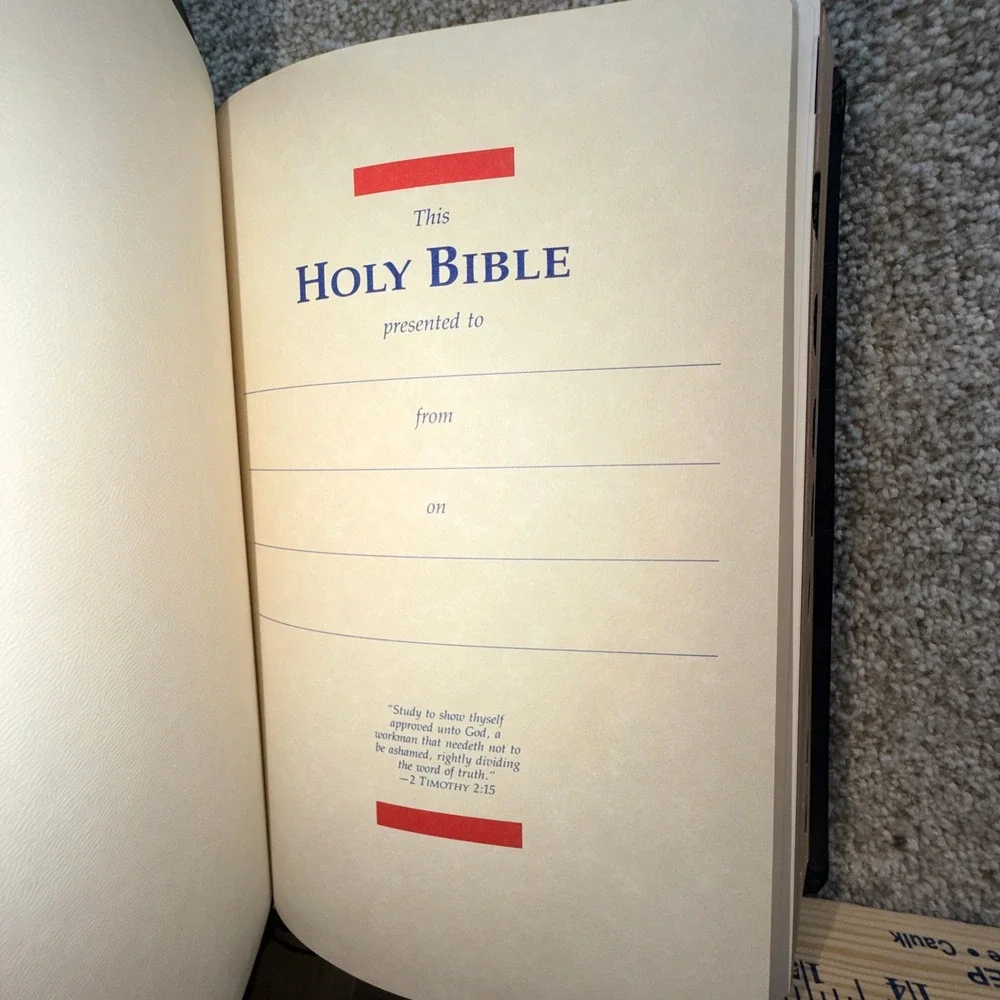 Thomas Nelson King James Study Bible KJV Black Bonded Leather Thumb Indexed Gilt